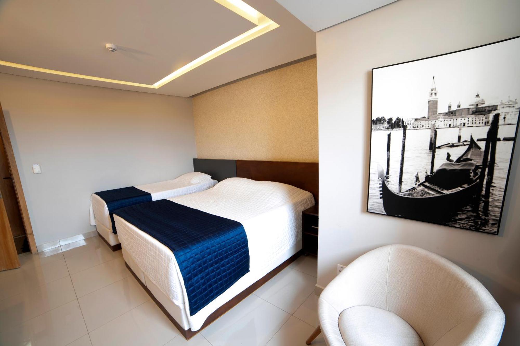 Adria Premium Hotel Guarapuava Exterior photo